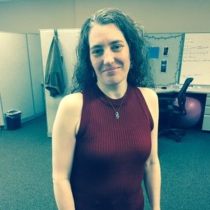 Meet your Posher, Debbie